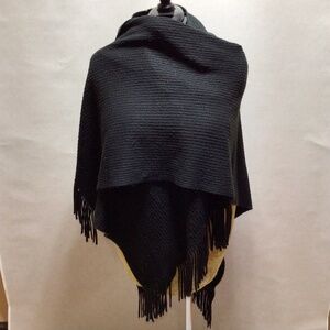Bass Black Hooded Shawl, One Size